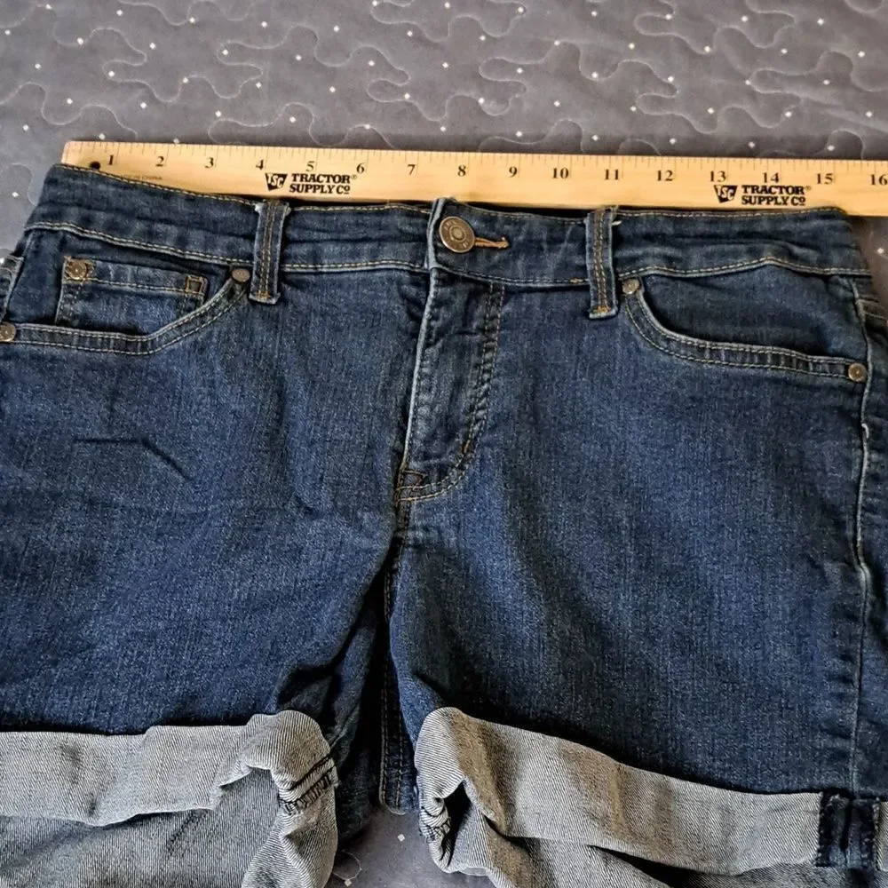Hannah jean shorts size 6 - Picture 6 of 6